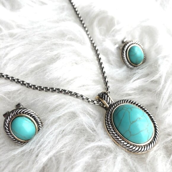 Turquoise Necklace and Earrings Jewelry Set - Picture 2 of 3